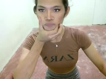 Avacadaxcx Chaturbate stream image from August 24, 2025
