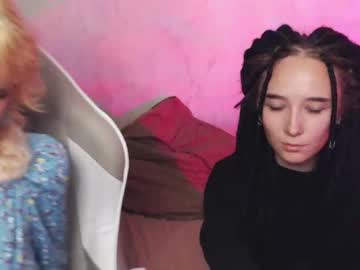 Robin_Yours Chaturbate stream image from August 24, 2025