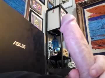Slevink214 Chaturbate stream image from August 24, 2025