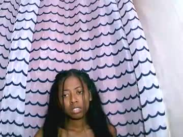 Joliekah27 Chaturbate stream image from August 24, 2025