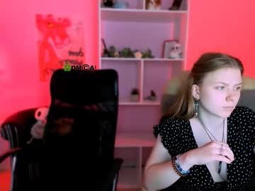 Inga_Gree Chaturbate stream image from August 24, 2025
