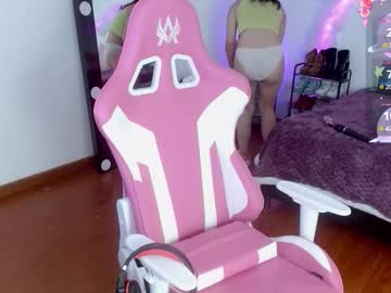 Violetqs Chaturbate stream image from August 24, 2025