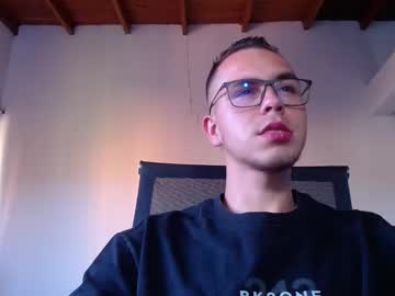Erik_Rodriguez Chaturbate stream image from August 24, 2025