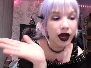 Libbynading Chaturbate stream image from August 24, 2025