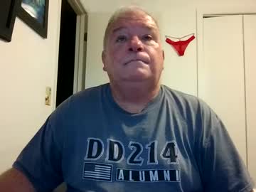 Mackdocc001 Chaturbate stream image from August 24, 2025