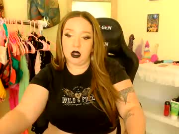 Miamanga Chaturbate stream image from August 24, 2025