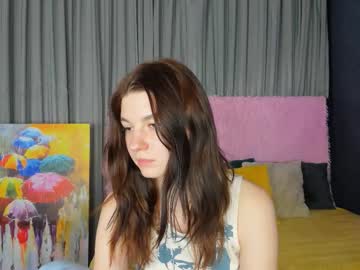 Roseblanche2k Chaturbate stream image from August 24, 2025