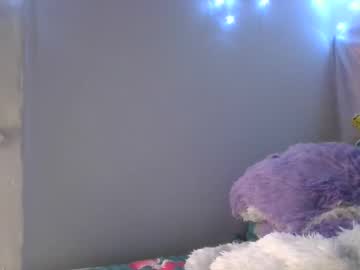 Victoria07seanz Chaturbate stream image from August 25, 2025