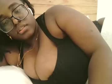 Ebonyqueentits99 Chaturbate stream image from August 25, 2025