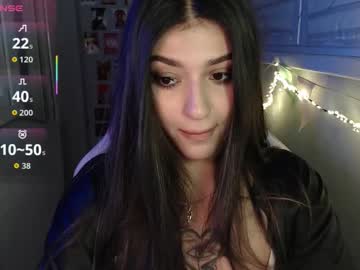 Latina_Mia Chaturbate stream image from August 25, 2025