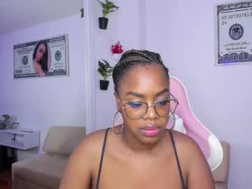 Rosebig Chaturbate stream image from August 25, 2025