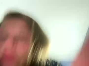 Kalbee18 Chaturbate stream image from August 25, 2025