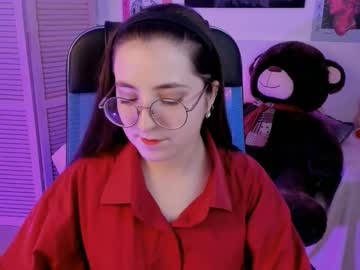 Virtualvoyant Chaturbate stream image from August 25, 2025