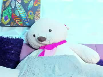 Briyit_Doll Chaturbate stream image from August 25, 2025