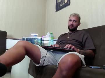 Jamienoxus Chaturbate stream image from August 25, 2025
