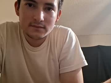 Drunkenfat Chaturbate stream image from August 25, 2025