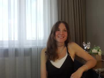 Neliastoute Chaturbate stream image from August 25, 2025