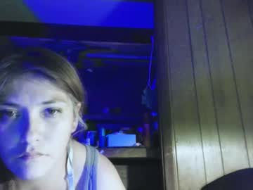 Alsogeeznutz Chaturbate stream image from August 25, 2025