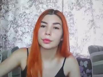 Ellanuar Chaturbate stream image from August 25, 2025