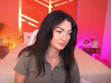Tatqueenlulu Chaturbate stream image from August 25, 2025