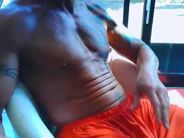 Fabxxxl Chaturbate stream image from August 25, 2025