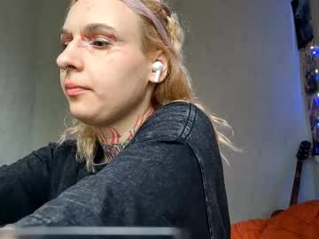 Regenademarrais Chaturbate stream image from August 25, 2025