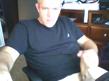 Primetimeride Chaturbate stream image from August 25, 2025