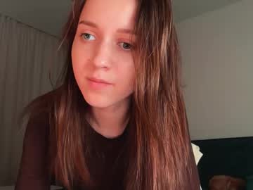 Tadammary Chaturbate stream image from August 25, 2025