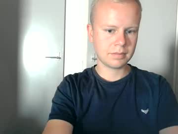 Tom2698 Chaturbate stream image from August 25, 2025