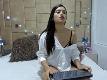 Hayley_Crystal Chaturbate stream image from August 25, 2025