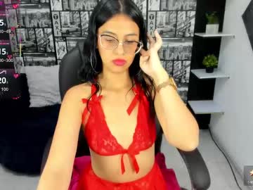 Paolaturner Chaturbate stream image from August 25, 2025