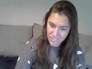 Yesyoucanjustdoit Chaturbate stream image from August 25, 2025