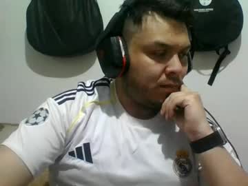 Goldberg_Xxx Chaturbate stream image from August 25, 2025