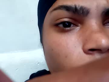 Pocahontaschango Chaturbate stream image from August 25, 2025