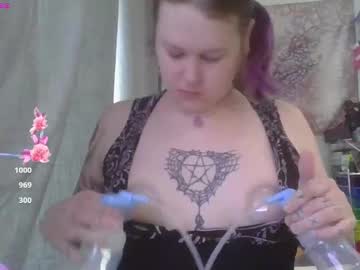 Xionstarlight118731 Chaturbate stream image from August 25, 2025