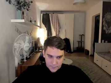 Bear_Beer130 Chaturbate stream image from August 25, 2025