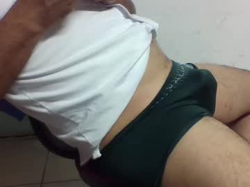 Elquijoe08 Chaturbate stream image from August 25, 2025