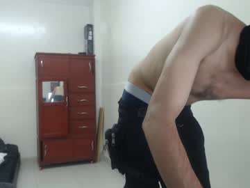 Toonit Chaturbate stream image from August 25, 2025