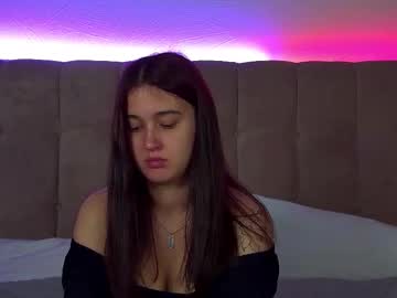 Christinamilton Chaturbate stream image from August 25, 2025