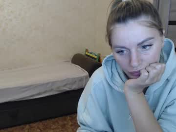 Emilyfork Chaturbate stream image from August 25, 2025