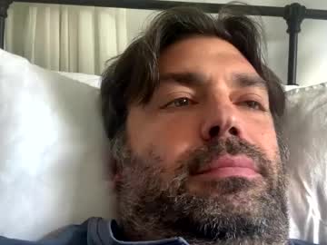 Forevergoing Chaturbate stream image from August 25, 2025