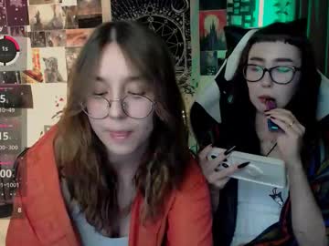 Julscinamon Chaturbate stream image from August 25, 2025