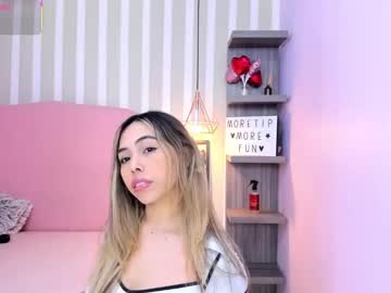 Amelietarson Chaturbate stream image from August 25, 2025