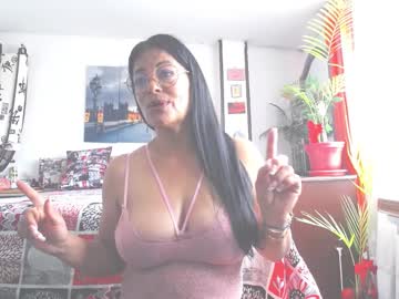 Anaamature_ Chaturbate stream image from August 25, 2025