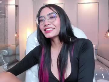 Azurakindong Chaturbate stream image from August 25, 2025