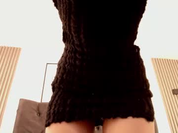 Brithanysummer Chaturbate stream image from August 25, 2025