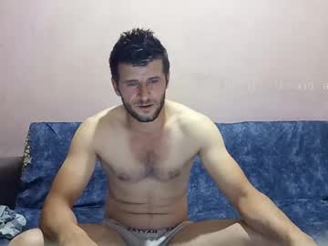 Camshow22cm Chaturbate stream image from August 25, 2025