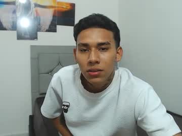 Sebasbight Chaturbate stream image from August 25, 2025