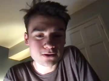 Bozoluniss Chaturbate stream image from August 25, 2025