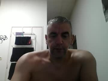 Youdeservit Chaturbate stream image from August 25, 2025